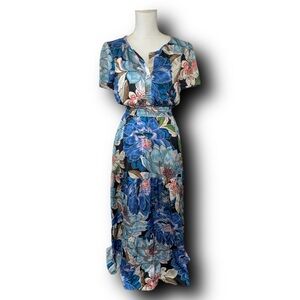 Nicole Miller Satin Finish Blue Floral Tropical Maxi Dress